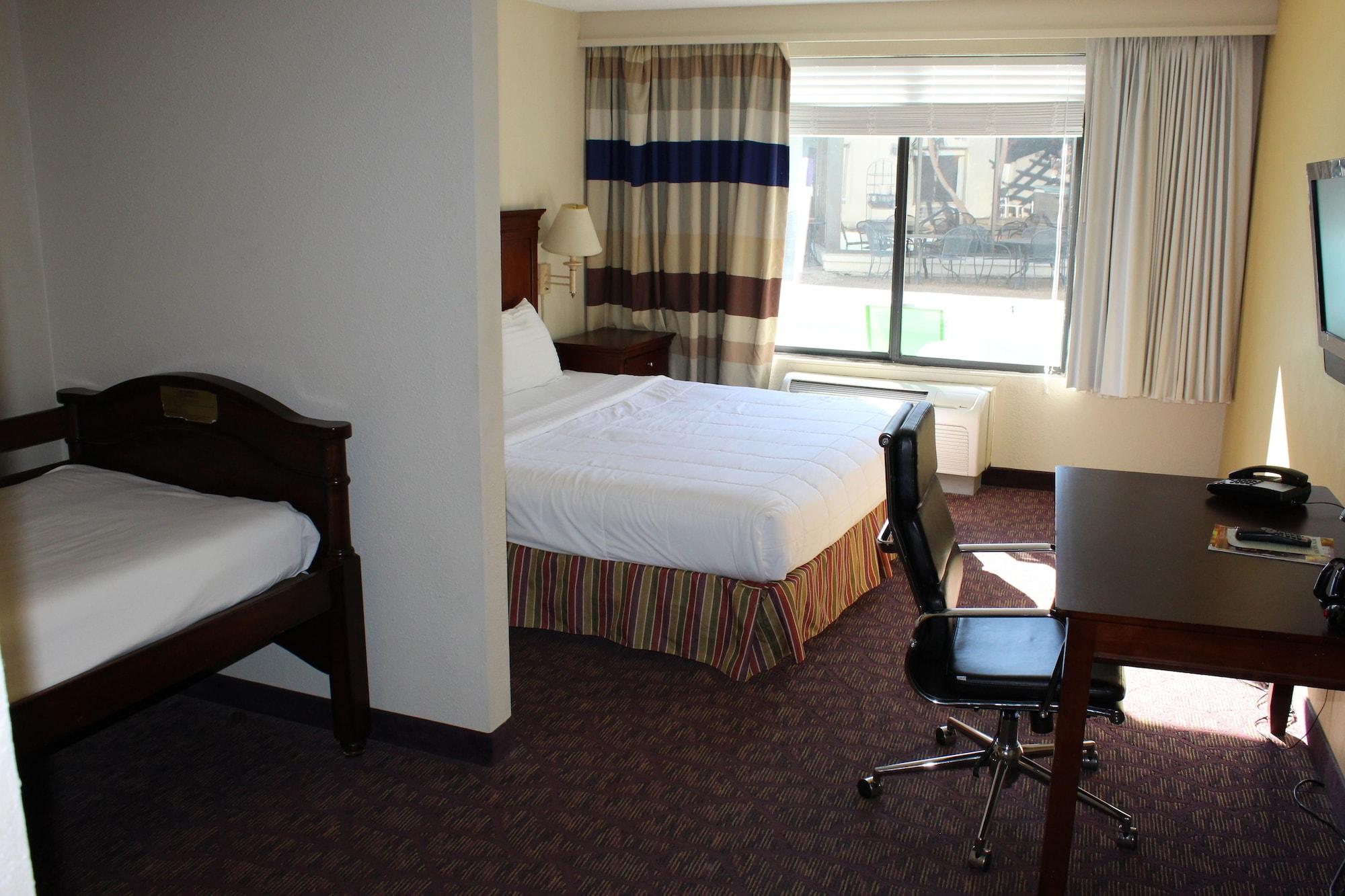 Lamplighter Inn-South Springfield Buitenkant foto