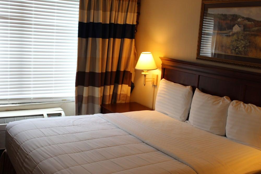 Lamplighter Inn-South Springfield Buitenkant foto